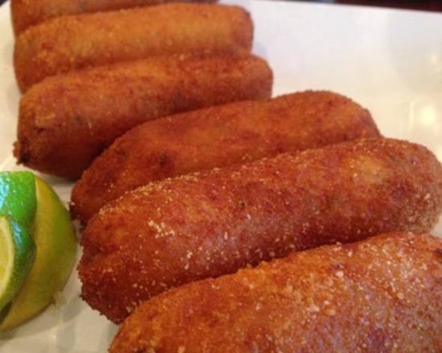 CROQUETA DE BACALAO (Cod).