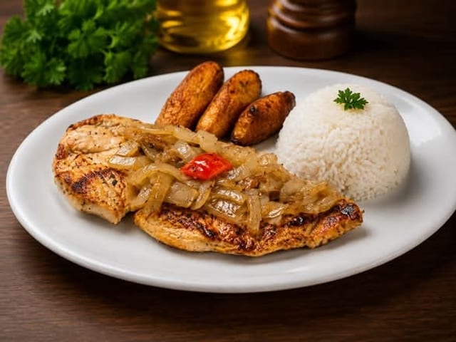 BISTEC DE POLLO (Chicken Steak).