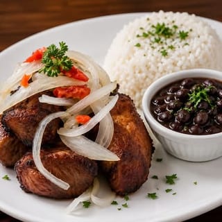 MASAS DE CERDO FRITA (Fried Pork Chunks)