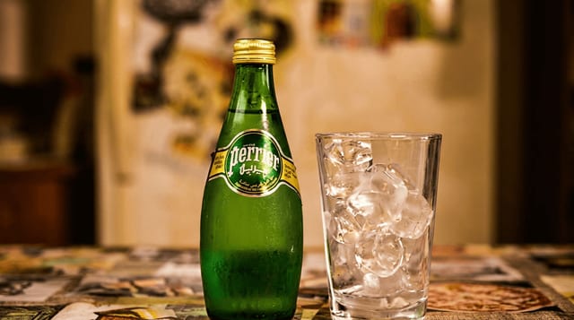 Agua Perrier.